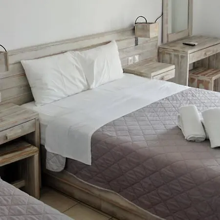 Artemis アギオス・ステファノス