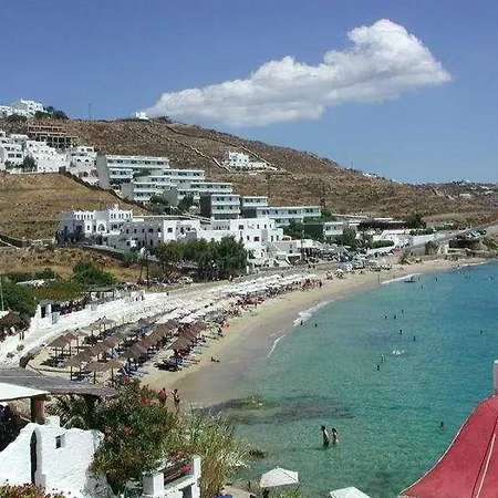 Artemis Hotel 2*