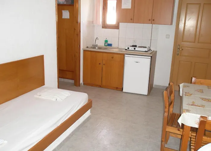 Artemis アギオス・ステファノス